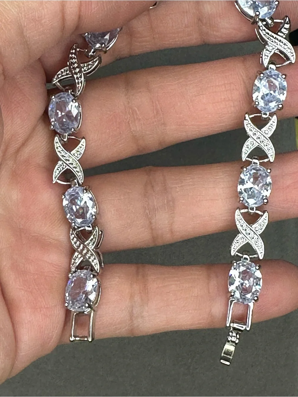 Elegant Silver-Tone Lavender Stone Link Bracelet